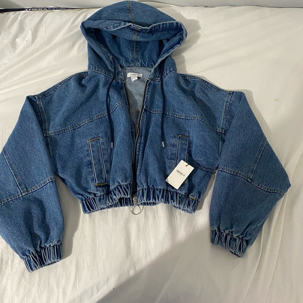 Forever 21, Navy blue, size small, baggy, denim jacket.
